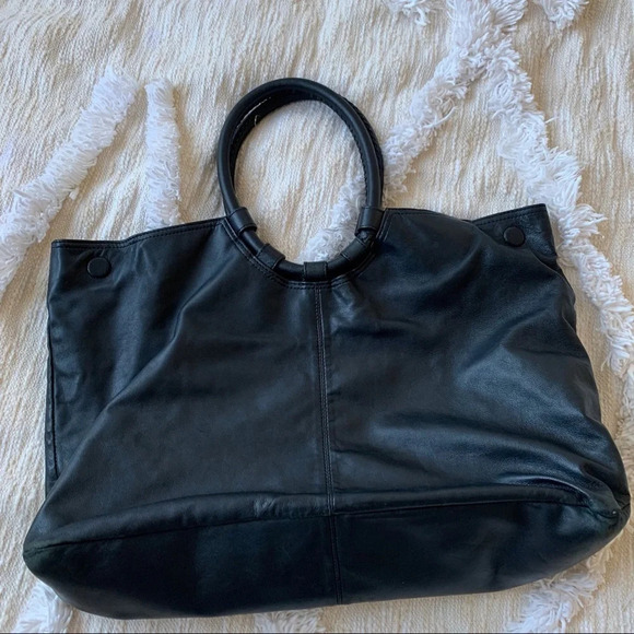 Badgley Mischka Large Leather Tote Bag - Picture 5 of 7